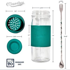 MASONTOPS MASON JAR COCKTAIL SHAKER KIT NIB